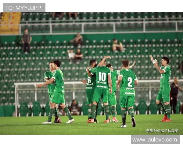 英格兰U19与德国U19激战正酣青少年足球赛精彩回顾与分析