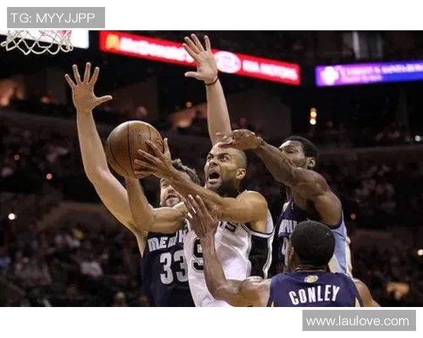 马刺与火箭精彩对决回顾第二节录像分析与精彩瞬间分享