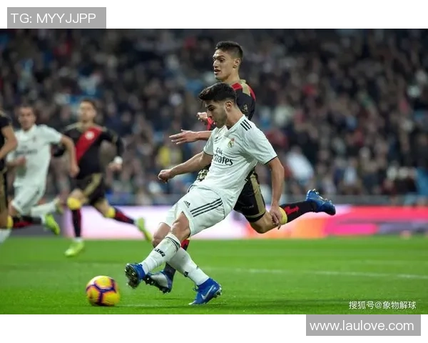 皇家马德里与巴列卡诺上半场精彩对决回顾与分析